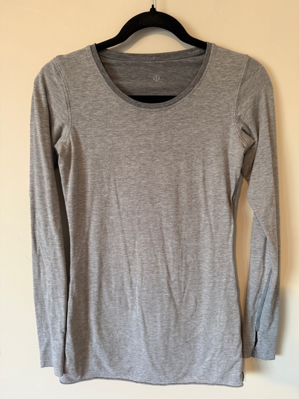 69. Lululemon athletica | Cabin Long Sleeve Tee ll | Scoop Neck Top | PTP 17"